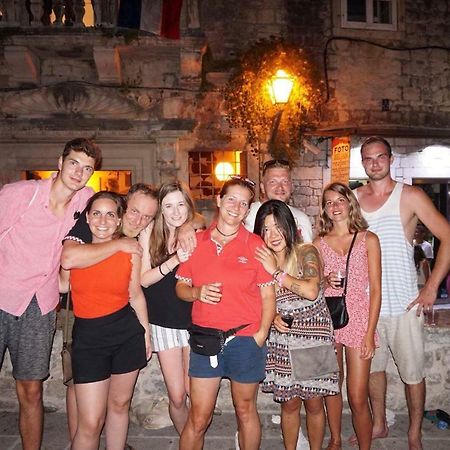Hostel Marina Τρογκίρ Εξωτερικό φωτογραφία