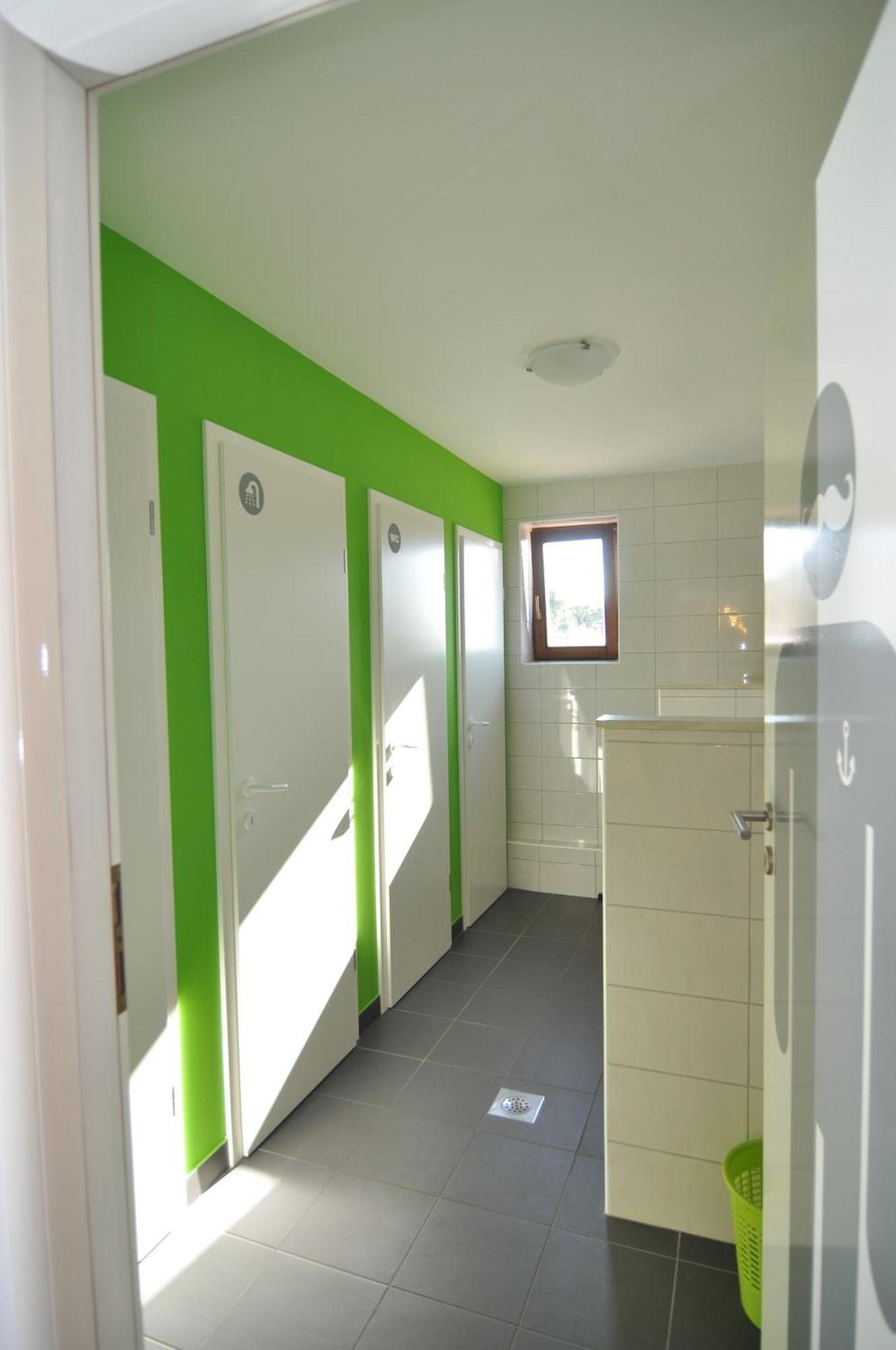 Hostel Marina Τρογκίρ Εξωτερικό φωτογραφία