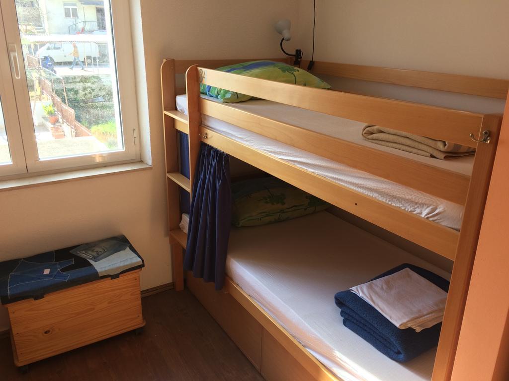 Hostel Marina Τρογκίρ Εξωτερικό φωτογραφία