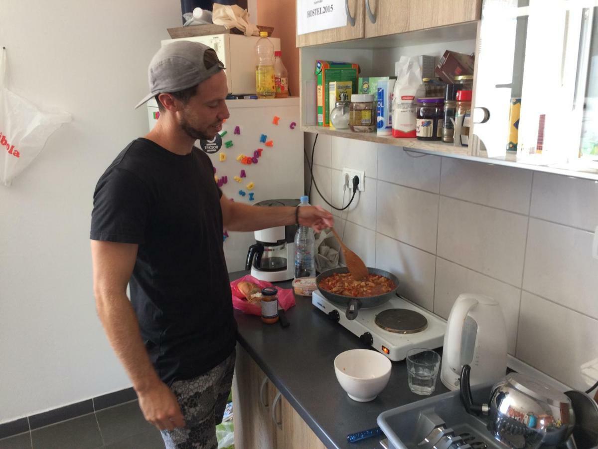 Hostel Marina Τρογκίρ Εξωτερικό φωτογραφία
