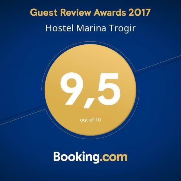 Hostel Marina Τρογκίρ Εξωτερικό φωτογραφία